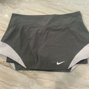 Nike Grey Tennis Skirt Size Small